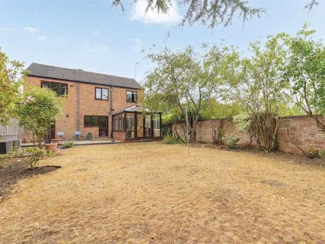House for sale in Alderminster, Warwickshire