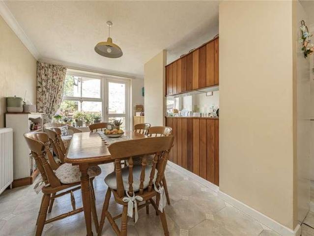 House for sale in New Malden, Greater London