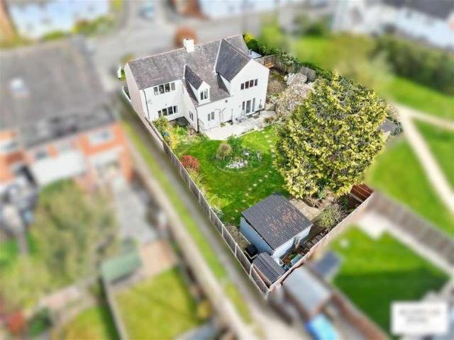 House for sale in Egginton, East Midlands