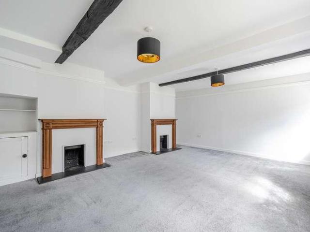 House for sale in Bramley, Fole