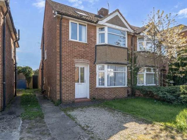 House for sale in The Slade, Oxfordshire