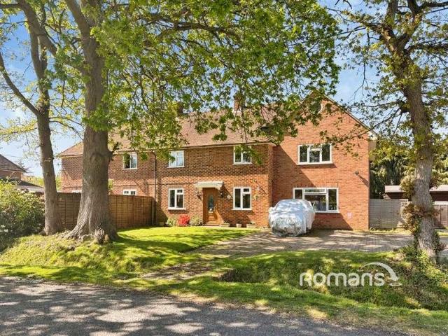 House for sale in Moulsham Green, Hart
