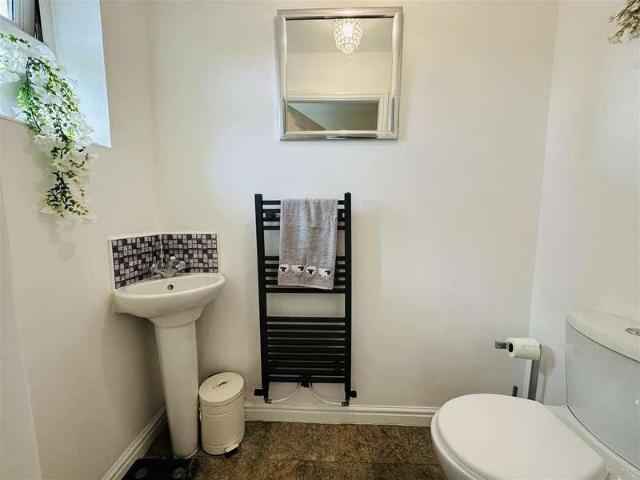 House for sale in Staynor Hall, Selby
