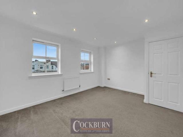 House for sale in London Borough of Bromley, Greater London