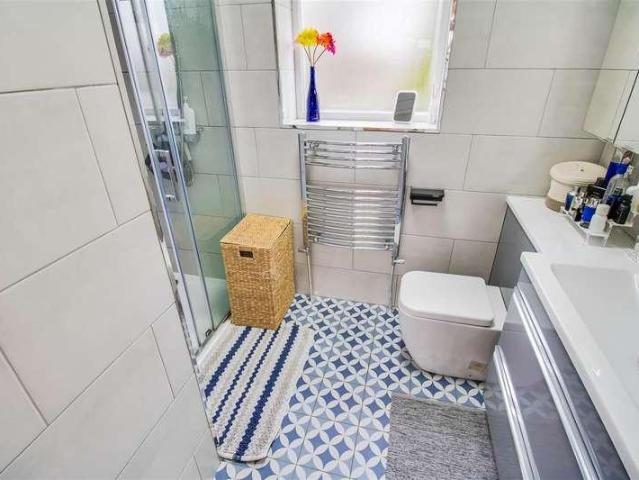 House for sale in Wakefield, Lupset