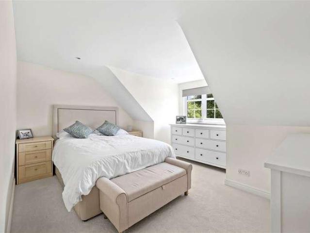 House for sale in Debden Green, Epping
