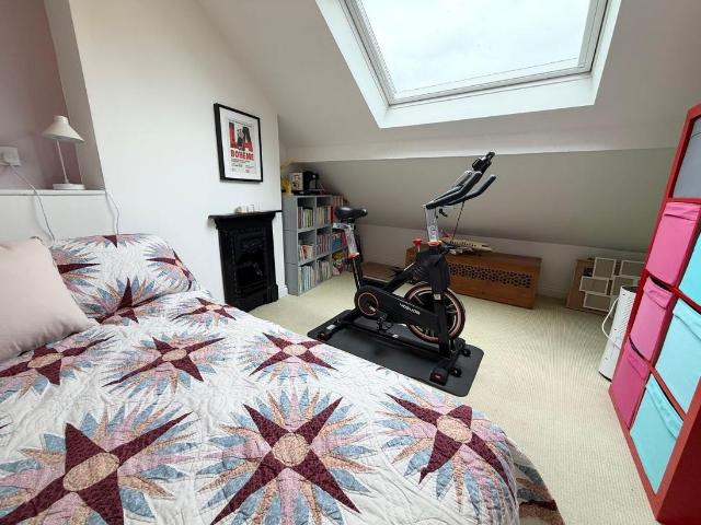House for sale in Baildon, West Yorkshire