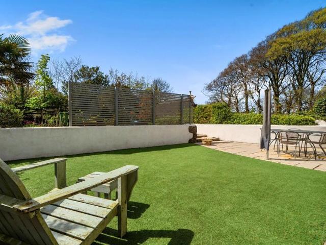 House for sale in Chynoweth, Cornwall