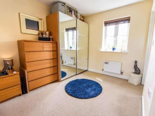 House for sale in Sharpness, Stroud