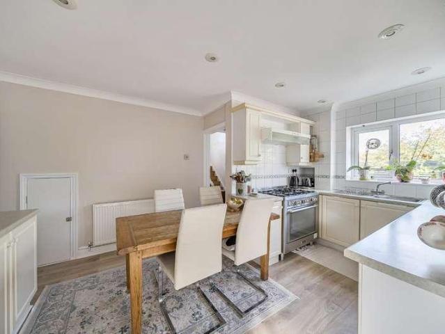 House for sale in Sheerwater, Woking