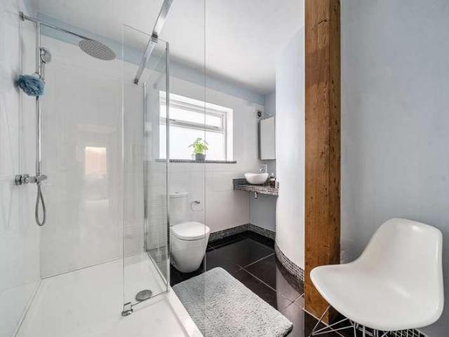 House for sale in Penylan, Falcon Lodge