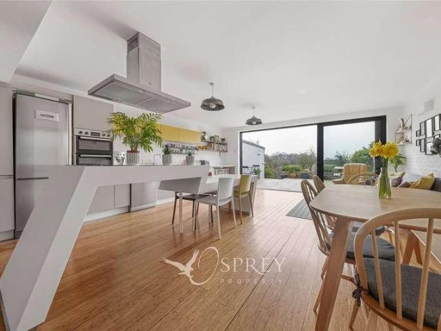 House for sale in Cotterstock