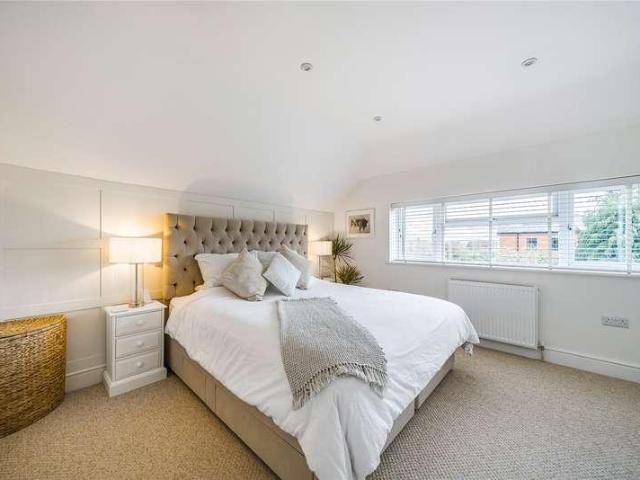 House for sale in Westborough, Surrey