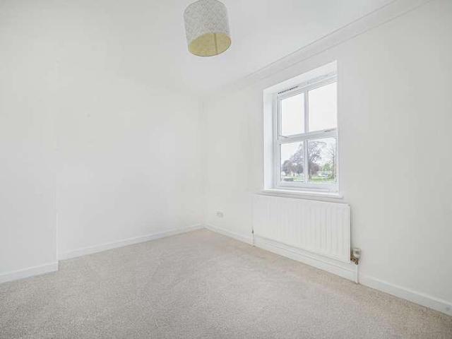House for sale in Greater London