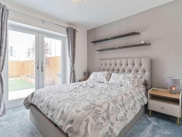 House for sale in Newport, Glan Llyn