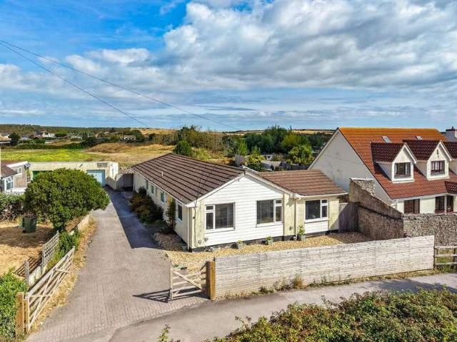 House for sale in Sand Bay, Kewstoke