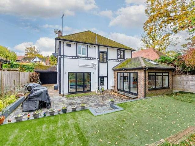 House for sale in Radlett, Hertsmere