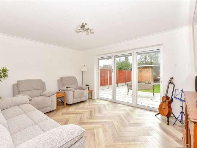House for sale in Waterlooville, Havant