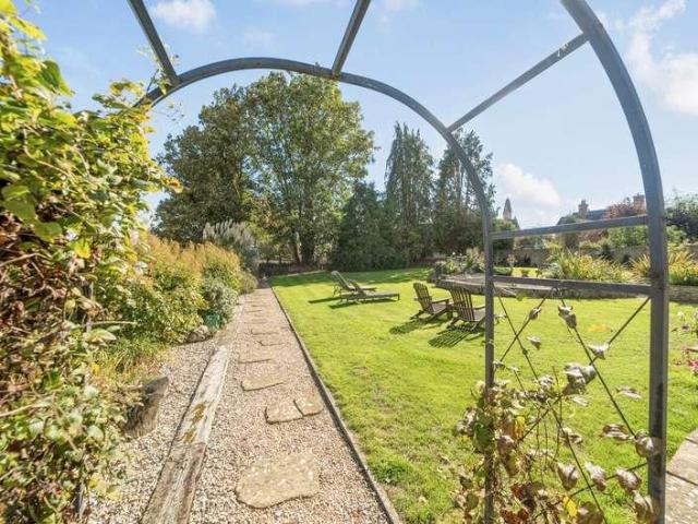 House for sale in Dromore, Oxfordshire