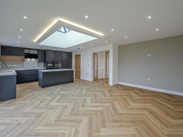 House for sale in Wall Heath, West Midlands