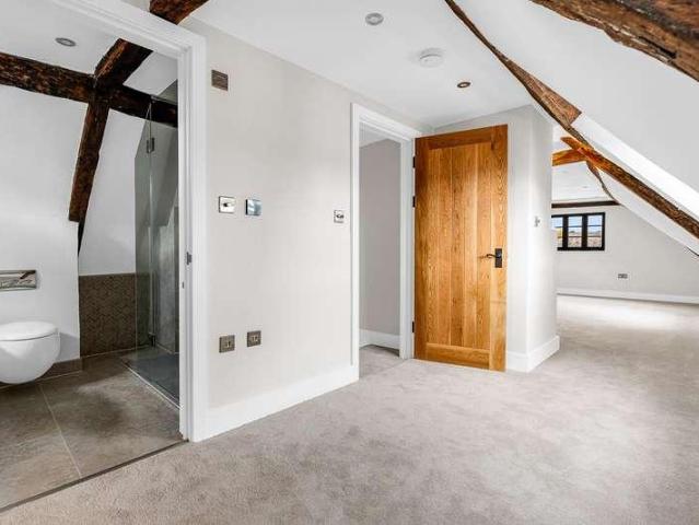 House for sale in Hertford, Colliers End