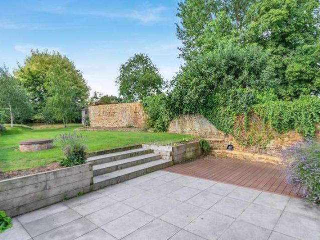 House for sale in Litchborough, Northamptonshire