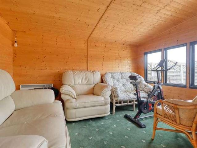 House for sale in Dale Hill, Essex