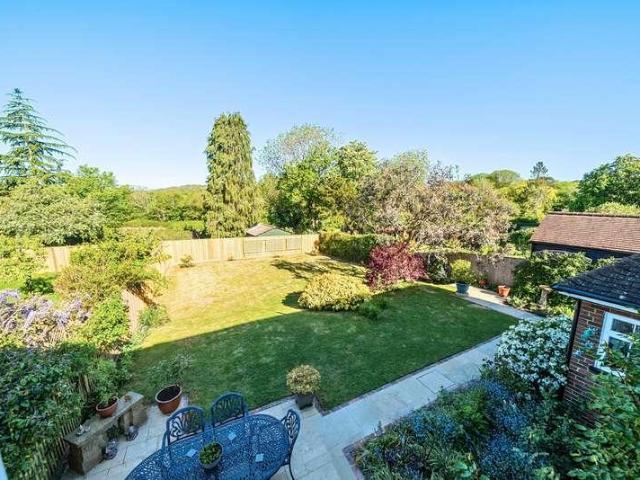 House for sale in Cox Green, Horsham