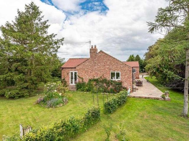 House for sale in Sherburn, North Yorkshire