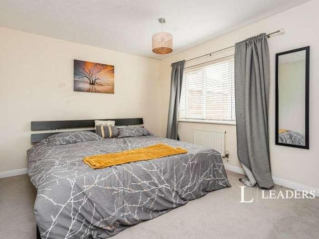House for sale in Goddards' Green, Perryfields