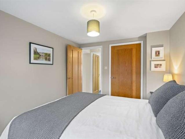 House for sale in Lincoln, St. Giles