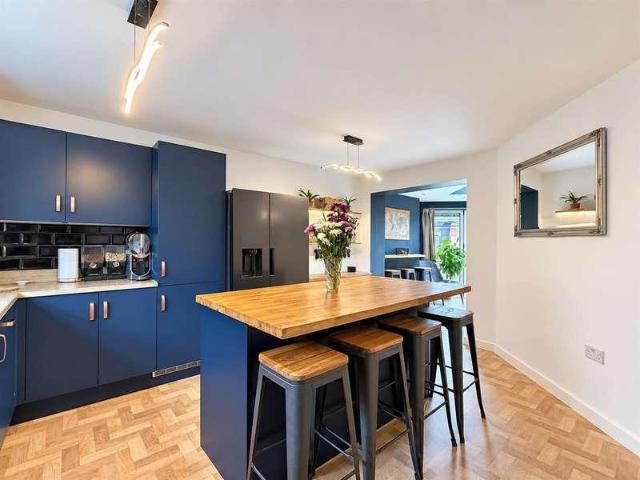 House for sale in Munstone