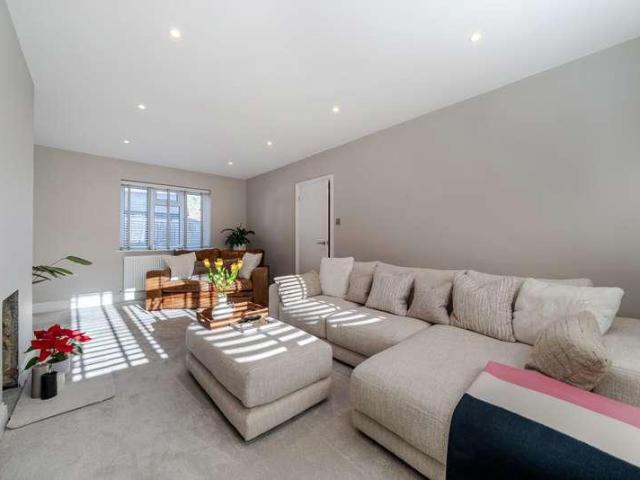 House for sale in Sheerwater, Woking