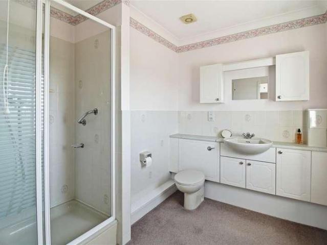 House for sale in Seaford, Iford