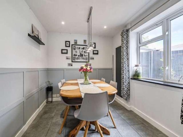 House for sale in Weeke, Harestock