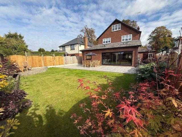 House for sale in Dingle Hollow, Marple