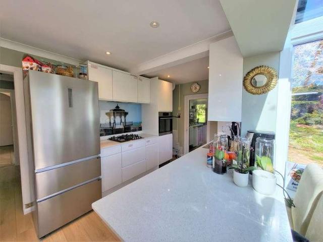House for sale in Nepcote, Clapham