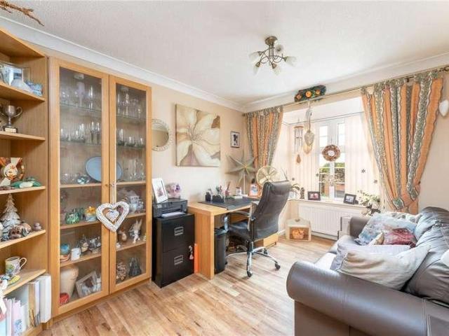 House for sale in West Ardsley, Tingley