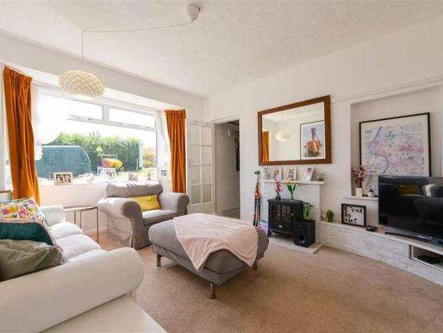 House for sale in Ripple, Ash