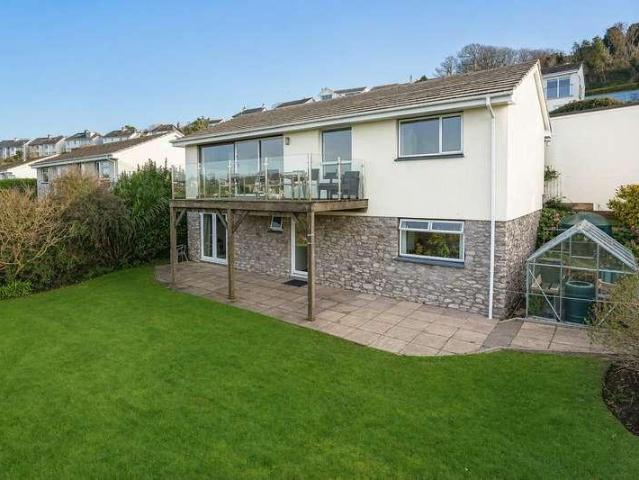 House for sale in Strode, Devon