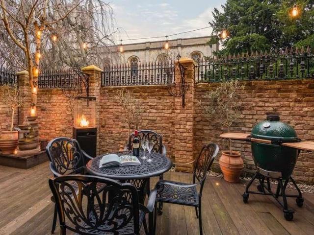 House for sale in Clewer Village, Windsor