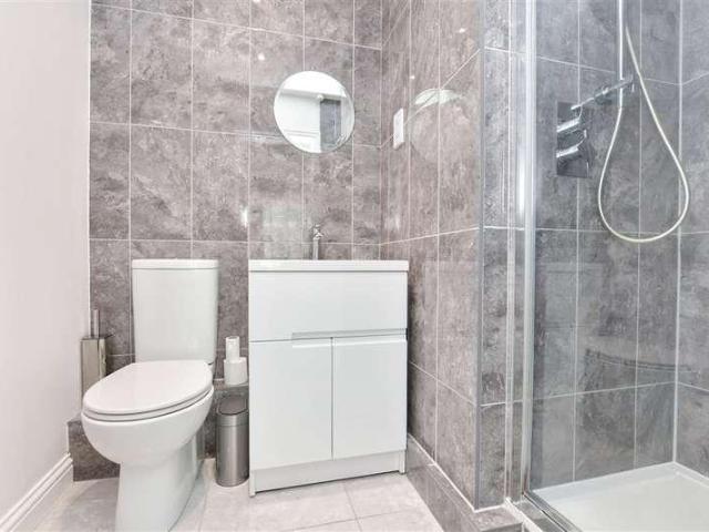 House for sale in Mariner's View, The Bridge