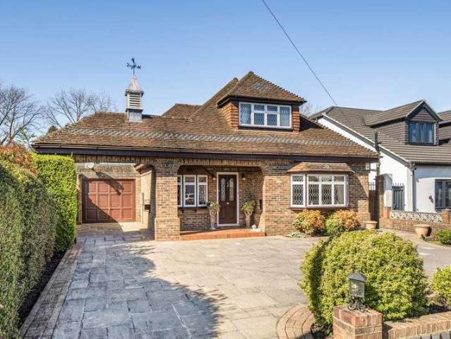 House for sale in Denham