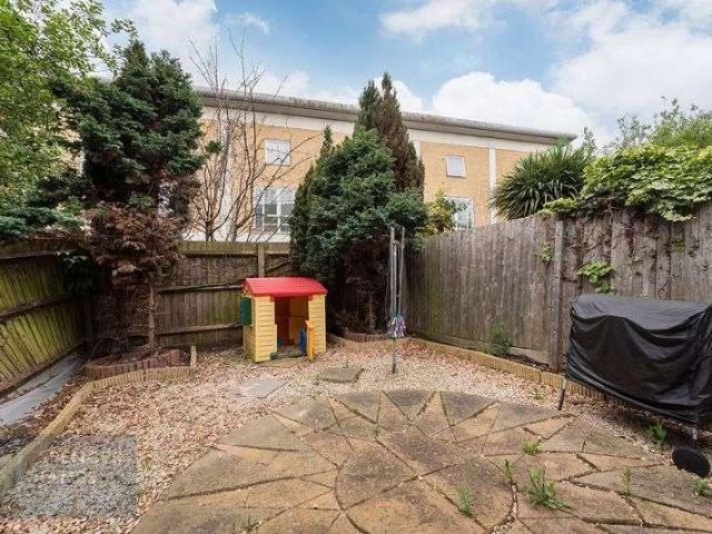 House for sale in Reach, Greater London