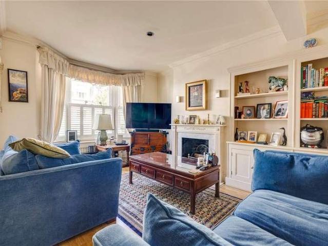 House for sale in Fulham, Sands End