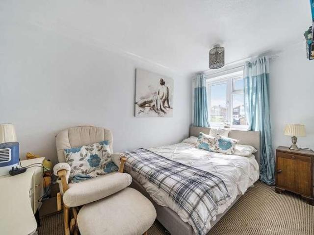 House for sale in Frinton and Walton, Dale Hill