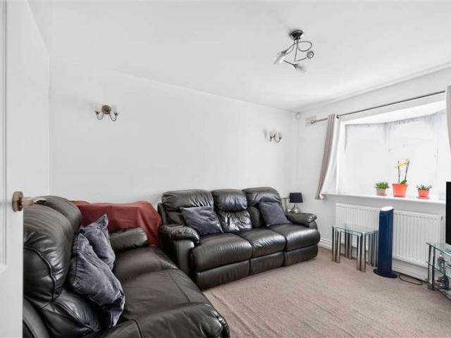 House for sale in Chadwell Heath, Greater London