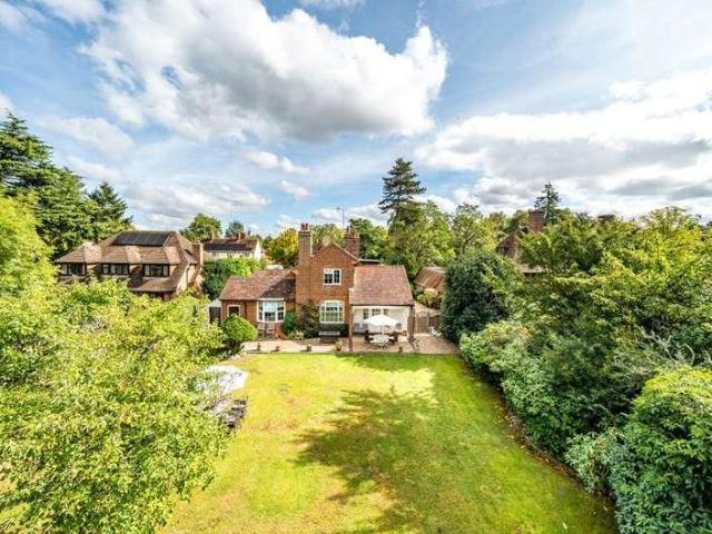 House for sale in Gerrards Cross, Denham