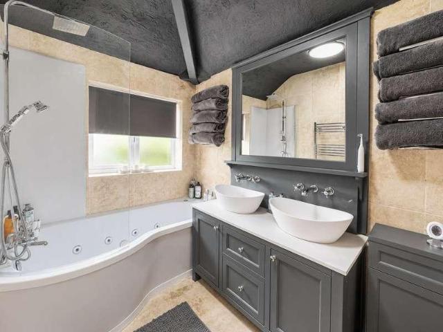 House for sale in Cheadle Hulme, Greater Manchester