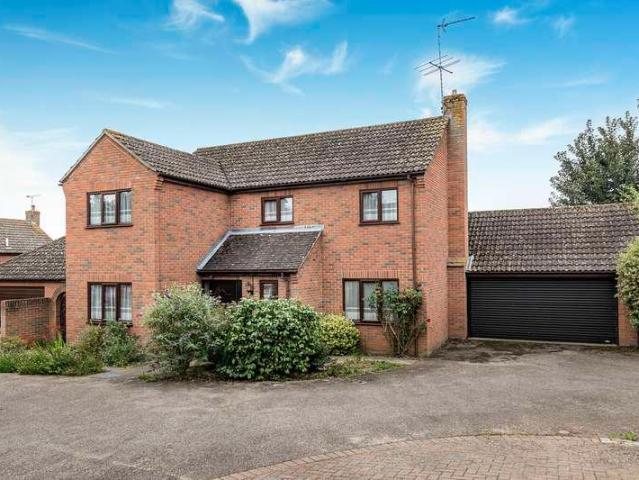 House for sale in Chelmondiston, Suffolk